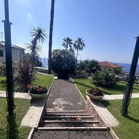 Perla Vista Mare * Ospedaletti